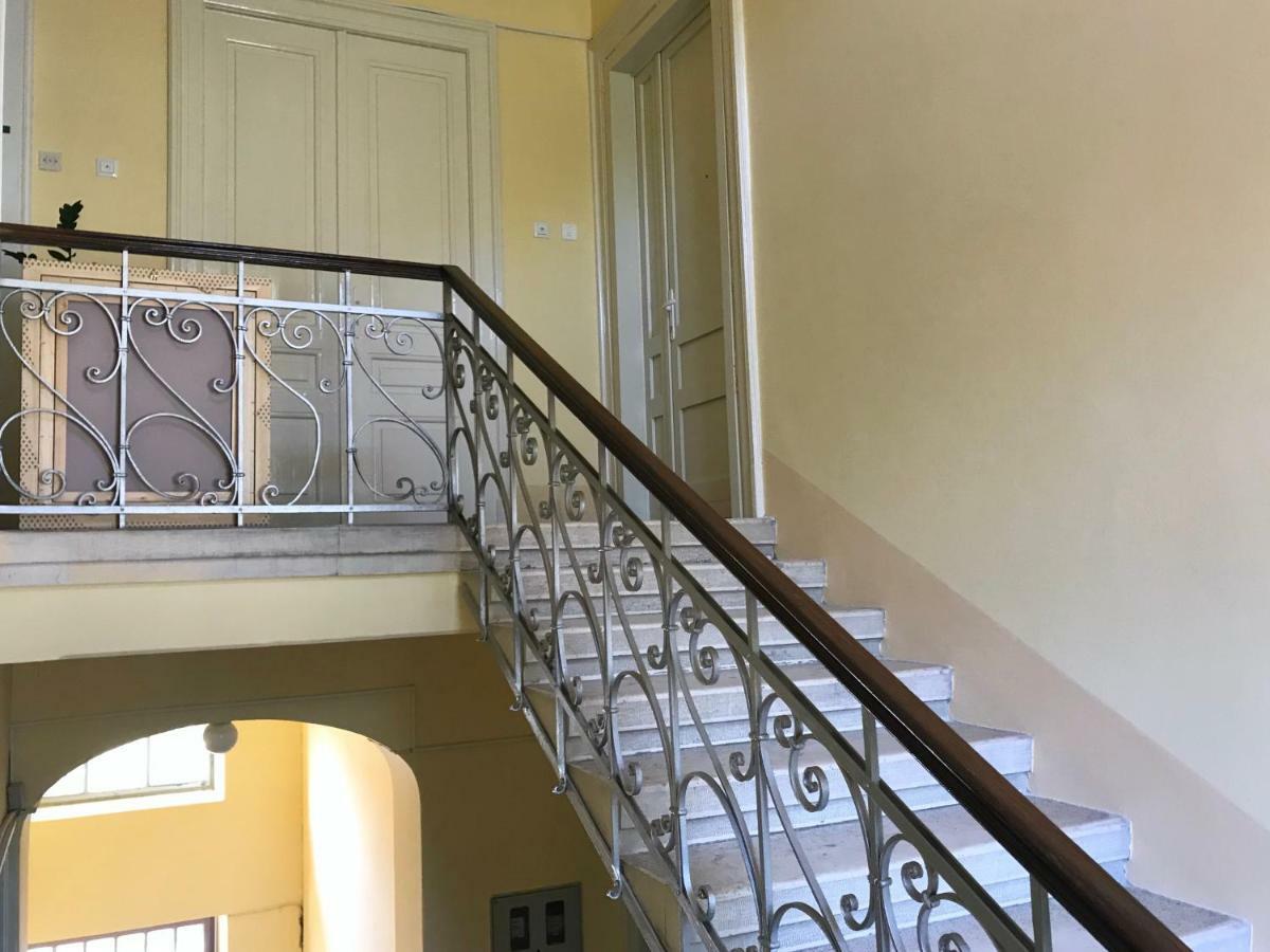 Alloro Boutique Apartment Пула Экстерьер фото
