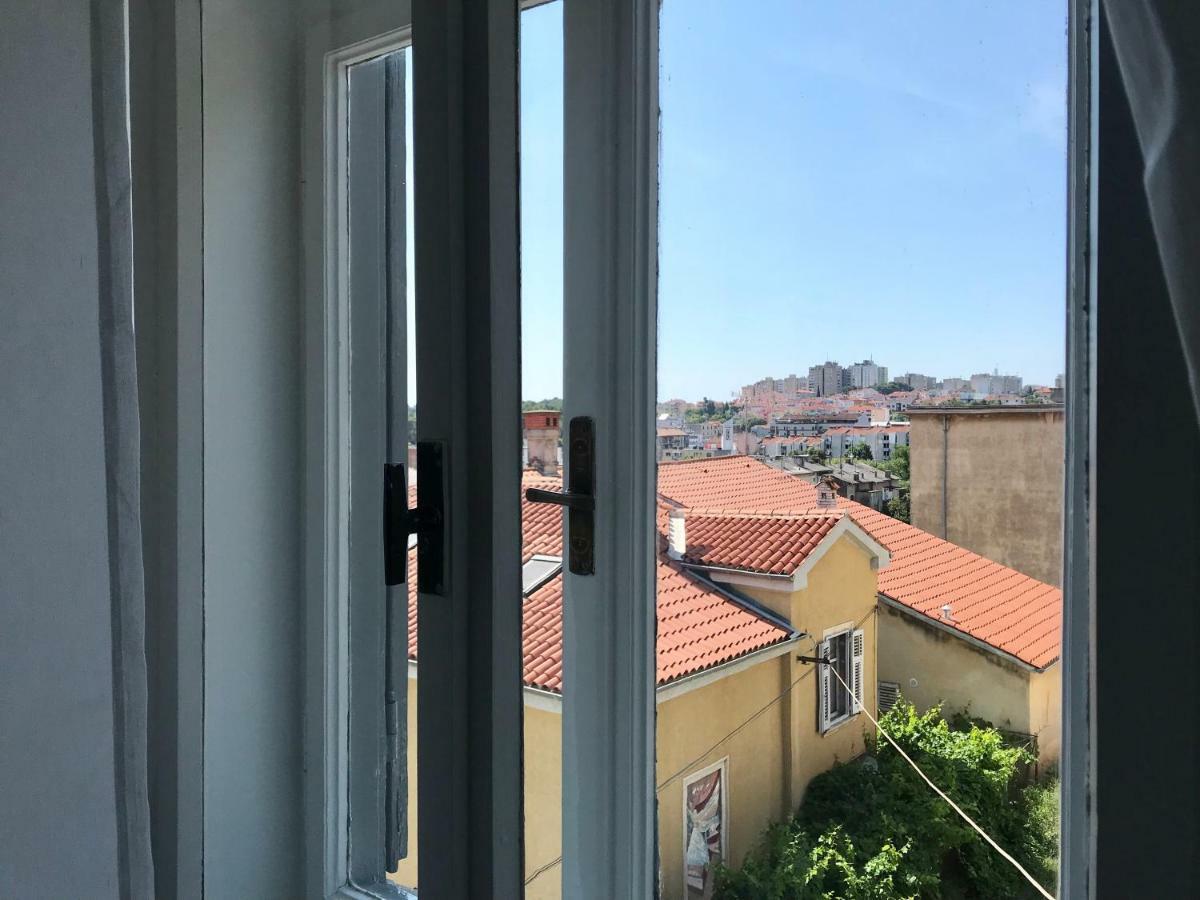 Alloro Boutique Apartment Пула Экстерьер фото